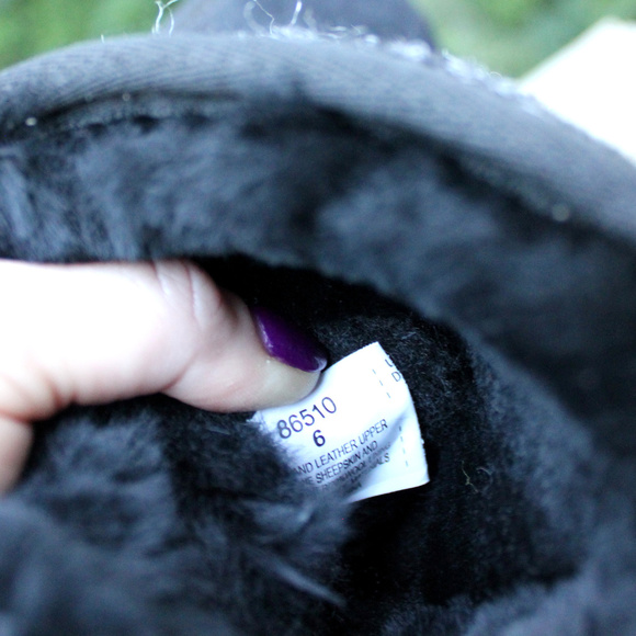 Minnetonka Sheepskin & Wool Lined Mid-Calf Boots 6 - Picture 5 of 8